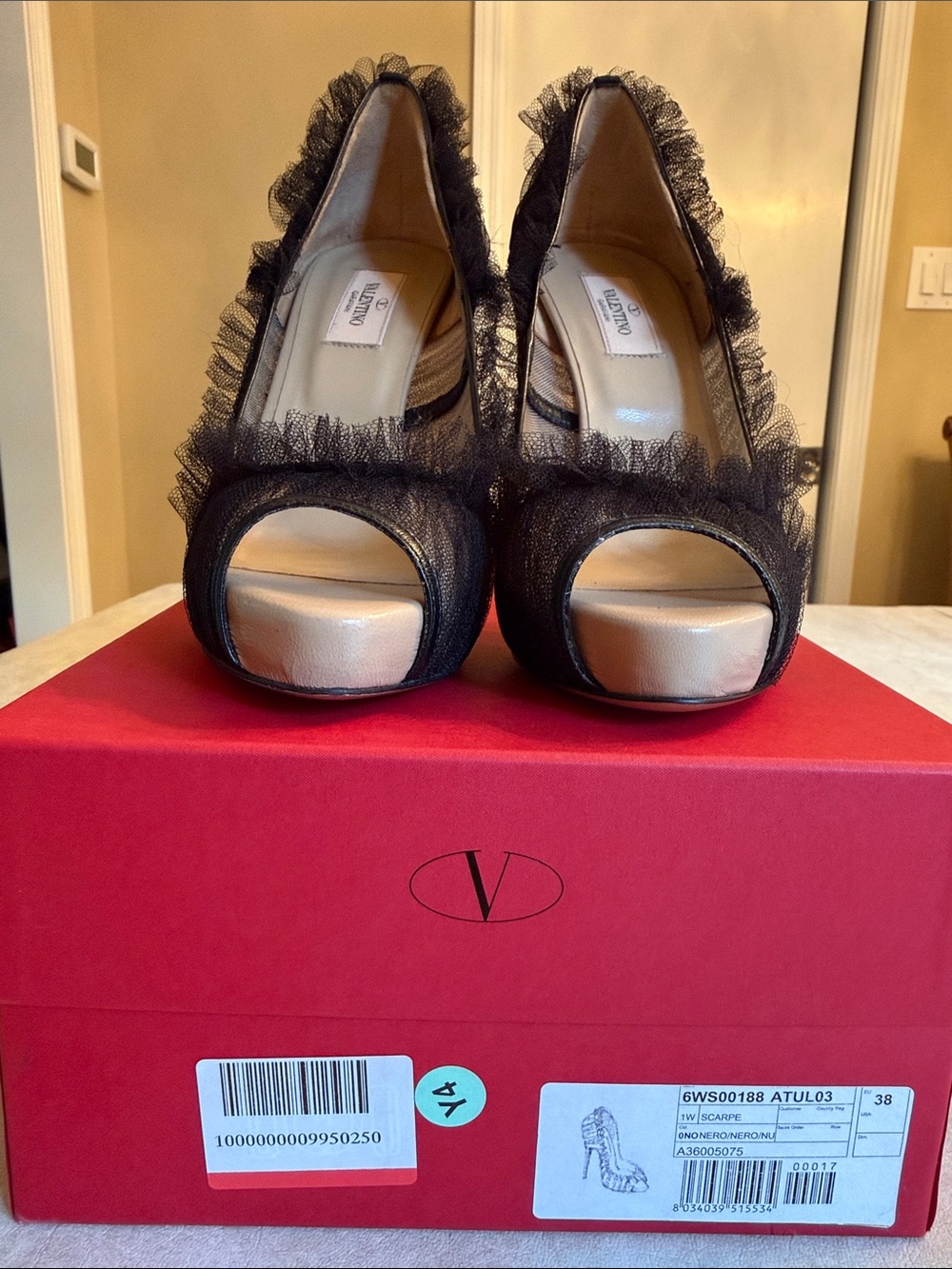 Valentino Black Lace Peep-Toe Pumps with Ruffle Trim - Picture 2 of 10